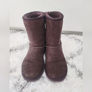 UGG Clasic Short Boots Purple Size 6